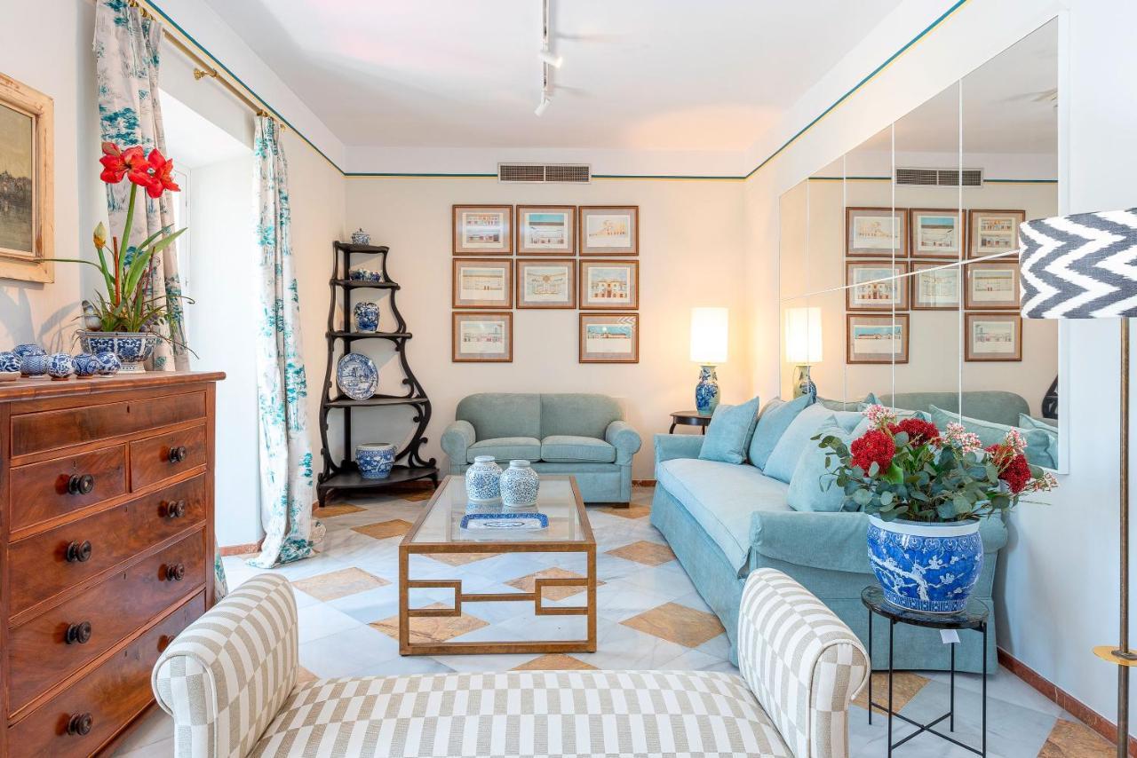 Genteel Home Campamento Seville Luaran gambar