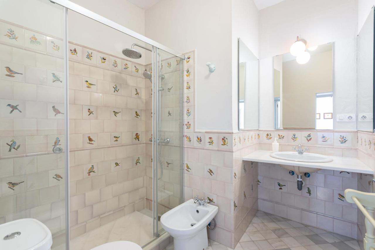 Genteel Home Campamento Seville Luaran gambar